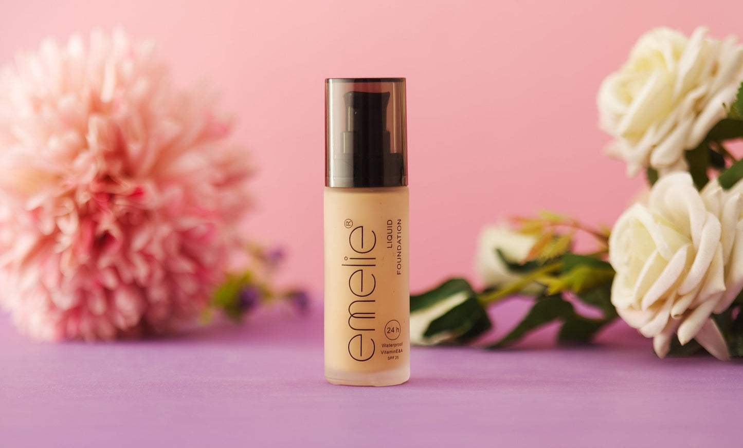 Emelie Liquid Foundation